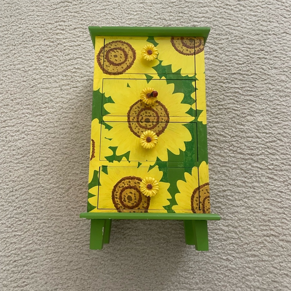 Small drawers